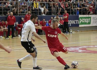 Коммунисты Ангарска отправятся на турнир по мини-футболу при поддержке депутатов ЗС